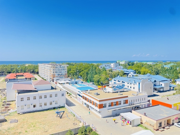 
   Продам 1-комнатную, 53 м², Верхняя дорога ул, 151к2

. Фото 1.