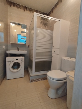 
   Продам 1-комнатную, 50 м², Одесская ул, к 2

. Фото 61.
