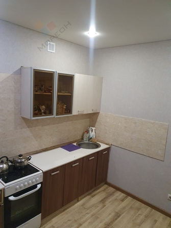 
   Продам 2-комнатную, 52.7 м², генерала Петрова И.Т. ул, 31

. Фото 8.