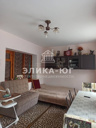 
   Продам 3-комнатную, 77.2 м², 2-й мкр

. Фото 2.