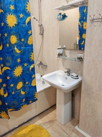 
   Продам 2-комнатную, 77 м², Грибоедова ул, д 9

. Фото 11.