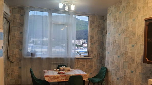 
   Продам 3-комнатную, 116 м², Киевская ул, 48

. Фото 3.