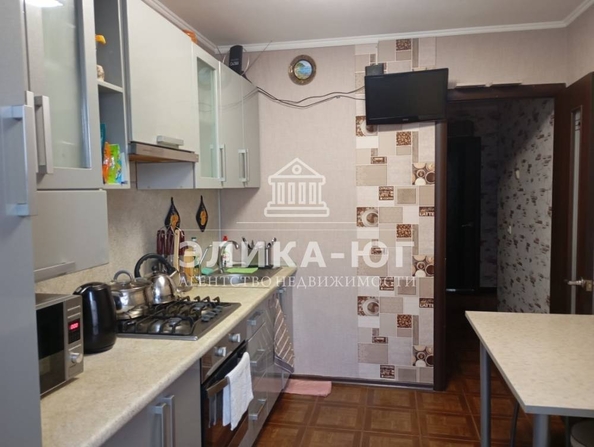 
   Продам 3-комнатную, 61 м², Новороссийское шоссе ул

. Фото 11.