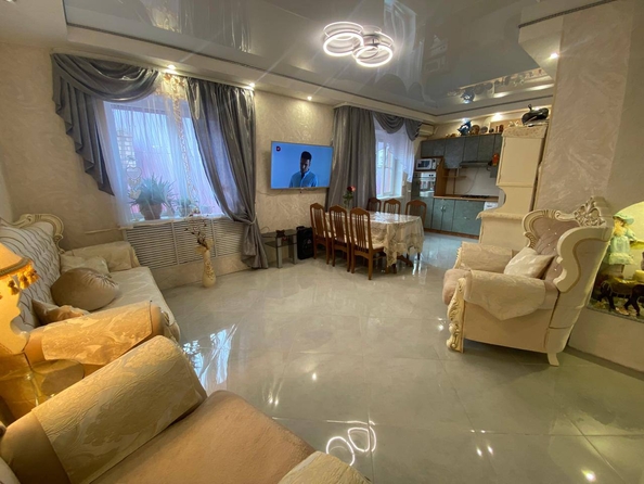 
  Продается 3-комн. квартира, 96 м², Сурикова ул, д. д 42
. Фото 2.