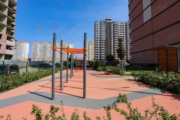 
   Продам 2-комнатную, 57.8 м², Героя Владислава Посадского ул, 17к2

. Фото 21.