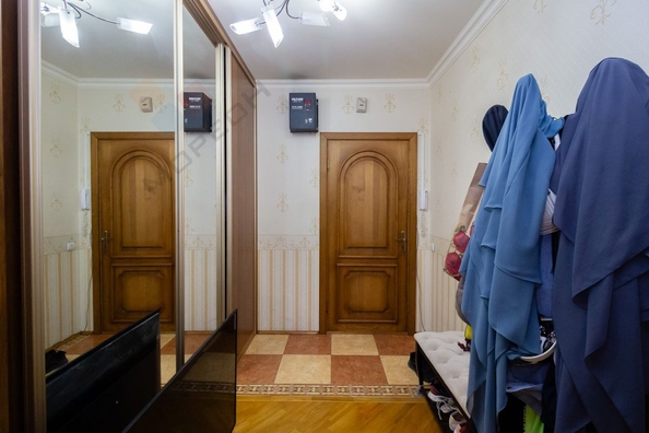 
   Продам 2-комнатную, 81.3 м², Сормовская ул, 167/1

. Фото 22.