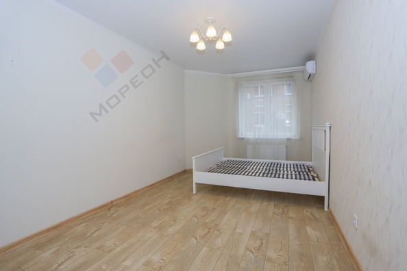 
   Продам 3-комнатную, 80 м², Таманская ул, 153к2

. Фото 4.