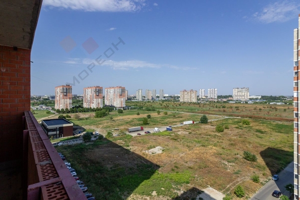 
   Продам 1-комнатную, 38.7 м², Гидростроителей ул, 59/2лит1

. Фото 22.