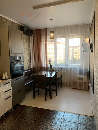 
   Продам 1-комнатную, 32.4 м², Парижская ул, 21

. Фото 11.