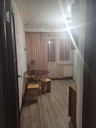 
   Продам 1-комнатную, 39.5 м², Евгении Жигуленко ул, 4

. Фото 8.