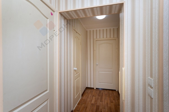 
   Продам 2-комнатную, 61 м², Генерала Трошева Г.Н. ул, 17

. Фото 3.