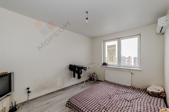 
   Продам 1-комнатную, 31.9 м², Западный Обход ул, 42/3к3

. Фото 5.