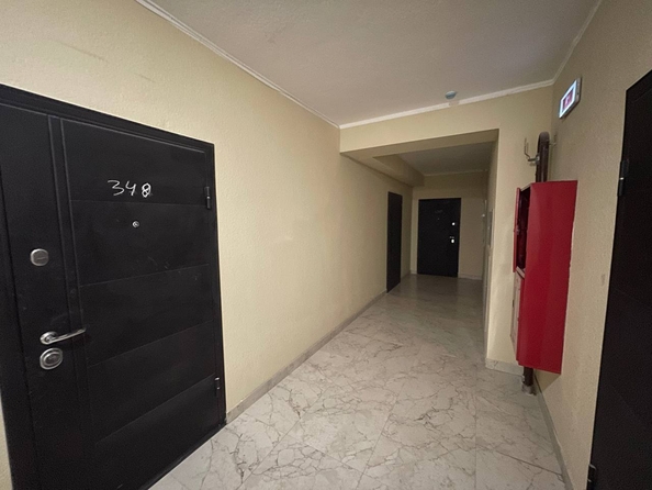 
  Продается 1-комн. квартира, 45 м², Омелькова ул, д. 93
. Фото 23.