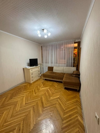 
   Продам 1-комнатную, 30 м², Ленина ул, 218

. Фото 10.