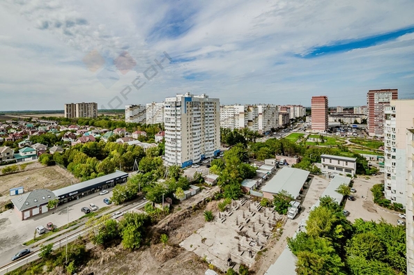 
   Продам 3-комнатную, 81.5 м², 9-я Тихая ул, 5

. Фото 26.