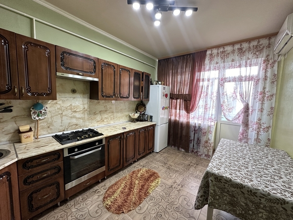 
   Продам 2-комнатную, 53 м², Анапское ш, 71А

. Фото 1.