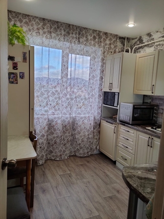 
   Продам 3-комнатную, 63 м², Северный мкр, д 13

. Фото 7.