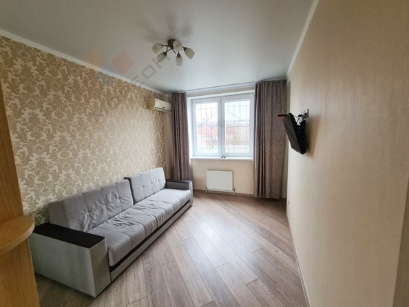 
   Продам 1-комнатную, 36.3 м², Старокубанская ул, 2/4к2

. Фото 2.