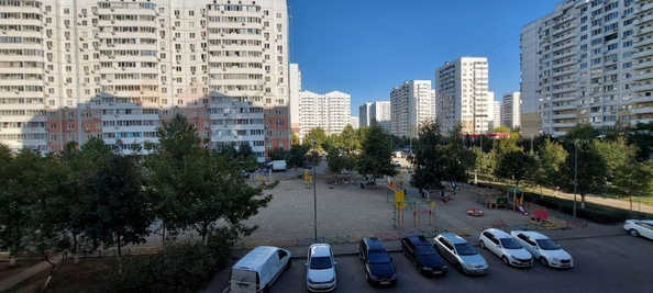 
   Продам 1-комнатную, 37 м², Байбакова Н.К. ул, 2

. Фото 5.