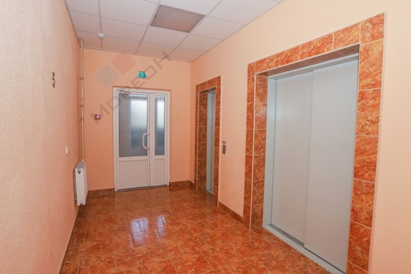 
   Продам 1-комнатную, 41 м², Стахановская ул, 1

. Фото 18.