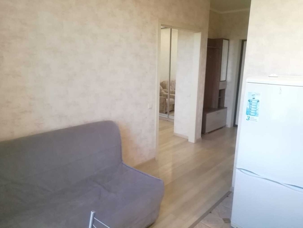 
   Продам 1-комнатную, 38 м², Мирная ул, 29к6

. Фото 2.