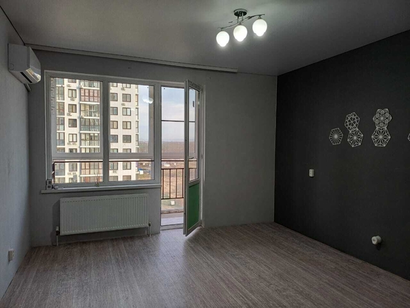 
   Продам студию, 25 м², Анапское ш, 24к3

. Фото 1.