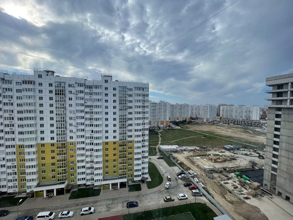 
   Продам 1-комнатную, 31 м², Ленина ул, 237

. Фото 22.