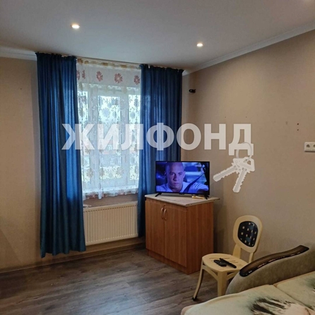 
   Продам студию, 30 м², Парижская ул, 21

. Фото 5.