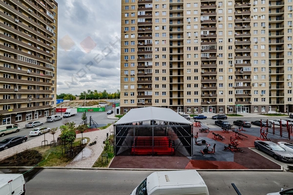 
   Продам 2-комнатную, 54.8 м², Позднякова ул, 2к16

. Фото 13.