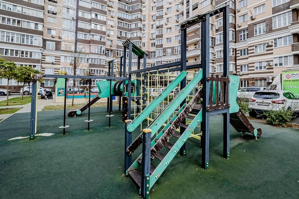 
   Продам 2-комнатную, 55.3 м², Конгрессная ул, 17

. Фото 18.