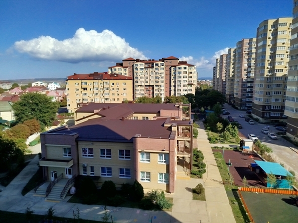 
   Продам 2-комнатную, 39 м², Лазурная ул, 10к2

. Фото 1.