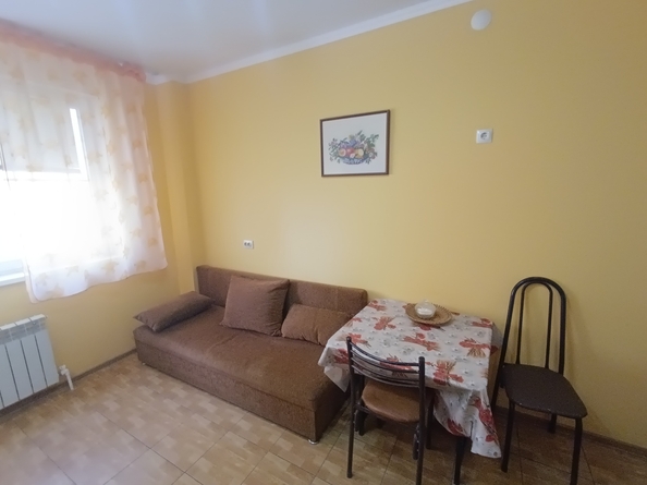 
   Продам 1-комнатную, 48 м², Шевченко ул, 288Б

. Фото 3.