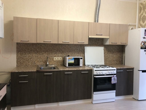 
   Продам 1-комнатную, 56 м², Олега Анофриева ул, к 7

. Фото 1.