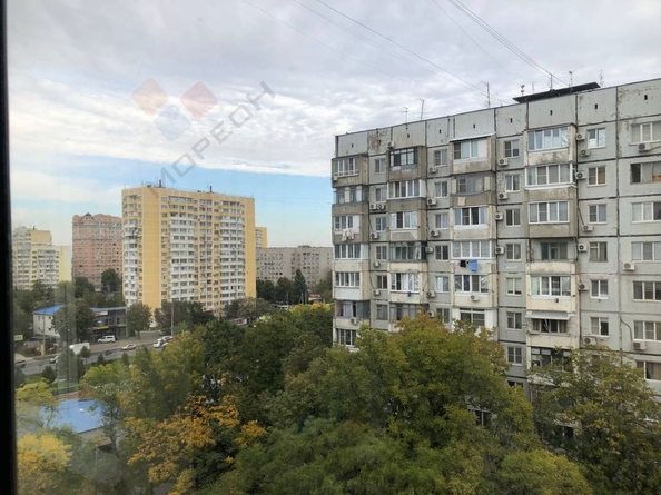 
   Продам 1-комнатную, 32.8 м², Уральская ул, 146

. Фото 13.