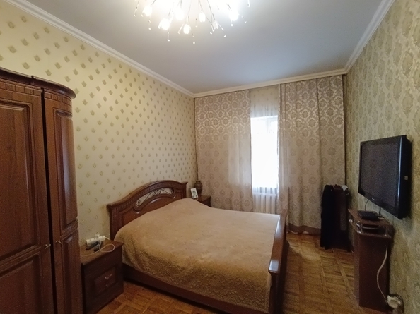 
   Продам 5-комнатную, 160 м², Ленина ул, 153

. Фото 16.