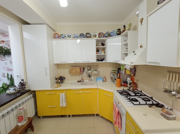 
   Продам 1-комнатную, 40 м², Трудящихся ул, 2Вк2

. Фото 2.