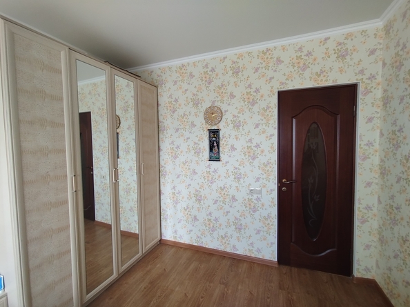 
   Продам 2-комнатную, 64 м², Солнечная ул, 54

. Фото 10.