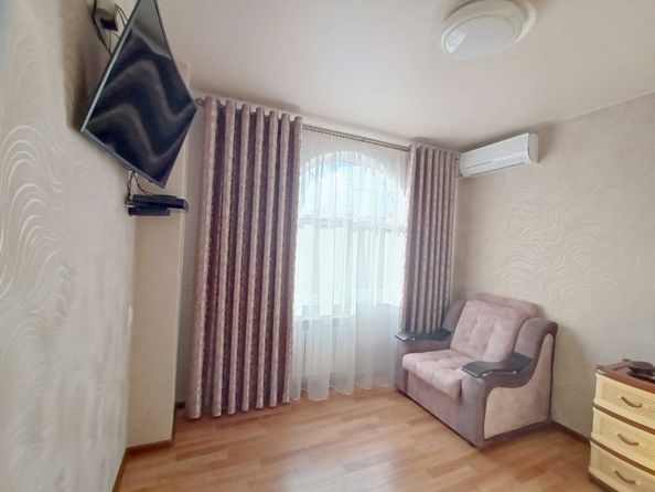 
   Продам 1-комнатную, 33 м², Кирова ул, 127

. Фото 8.