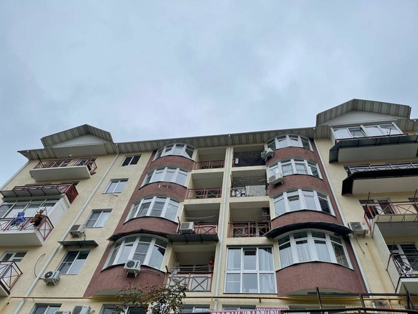 
   Продам 4-комнатную, 113 м², Макаренко ул, 8/6А

. Фото 17.