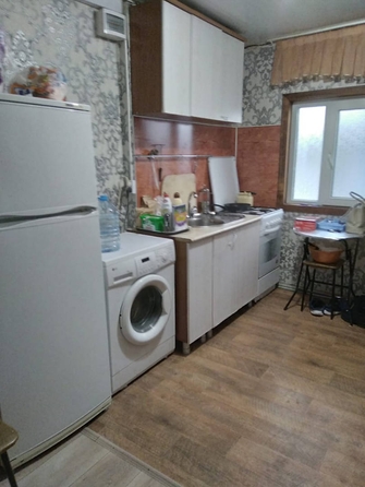 
   Продам 2-комнатную, 47 м², Лазарева ул, 7

. Фото 1.