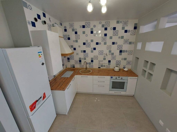 
   Продам 1-комнатную, 36 м², Водораздельная ул, 16/1

. Фото 1.