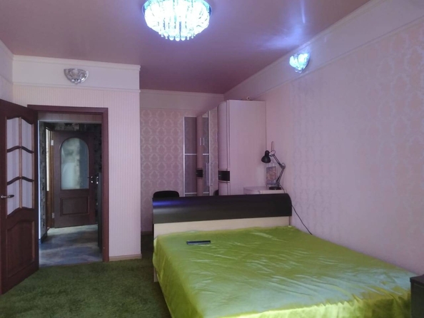 
   Продам 2-комнатную, 108 м², Роз ул, 6/6А

. Фото 7.