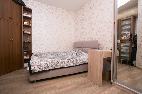 
   Продам 2-комнатную, 76 м², Ленина ул, 256/6

. Фото 5.