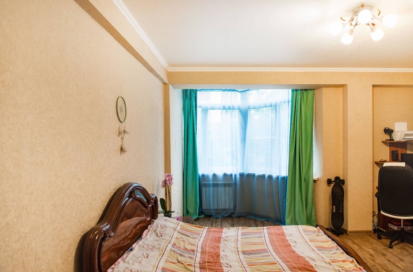 
   Продам 3-комнатную, 80 м², Клубничная ул, 88

. Фото 6.