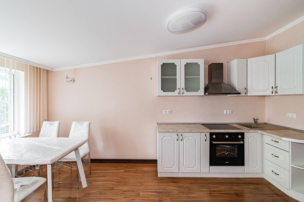 
   Продам 3-комнатную, 150 м², Роз ул, 31

. Фото 28.