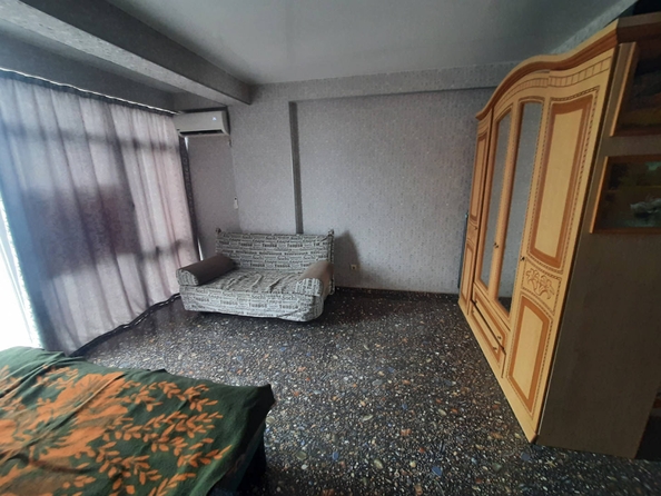 
   Продам 1-комнатную, 28 м², Просвещения ул, 118/2

. Фото 3.