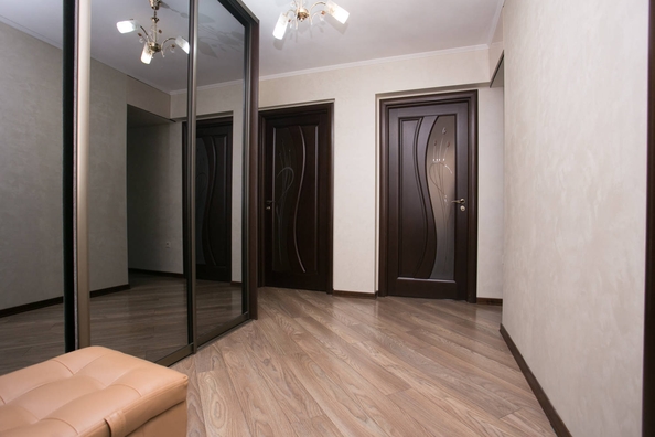 
   Продам 3-комнатную, 71 м², Кирова ул, 75

. Фото 18.