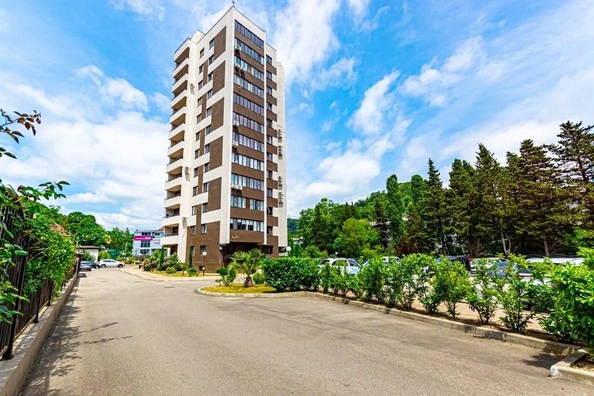 
   Продам 2-комнатную, 62.2 м², Армавирская ул, 78А

. Фото 4.