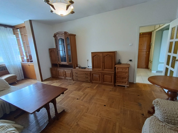 
   Продам 2-комнатную, 54 м², Донская ул, 31

. Фото 18.