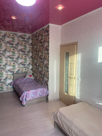 
   Продам 2-комнатную, 65 м², Средняя ул, 81/4

. Фото 16.